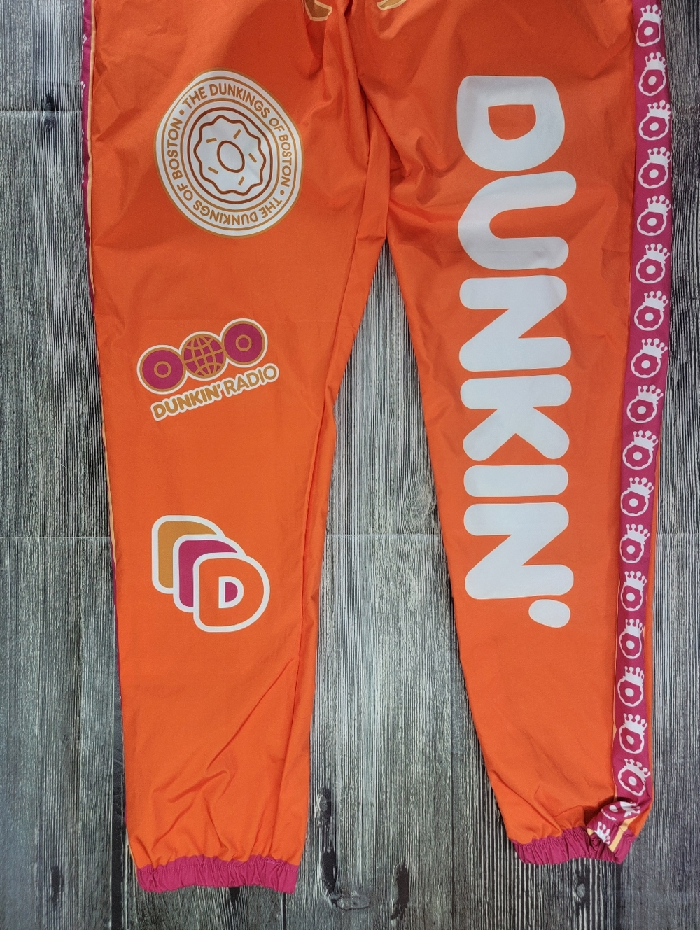 Dunkin Donuts x Boston DunKings 2024 Superbowl Tracksuit Set Size XL - Picture 9 of 14